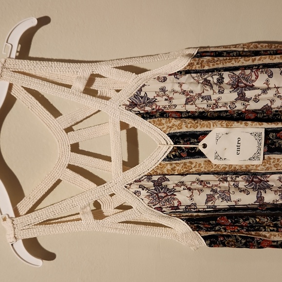 ❤️ NWT! ENTRO CROCHET STRAP BOHO MINI DRESS, MEDIUM - Picture 2 of 7